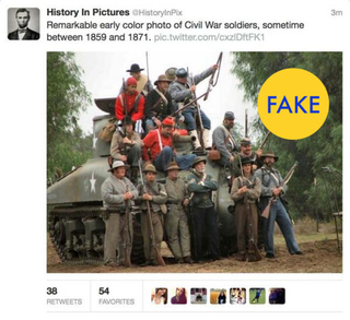 Illustration for article titled 86 Viral Images From 2014 That Were Totally Fake